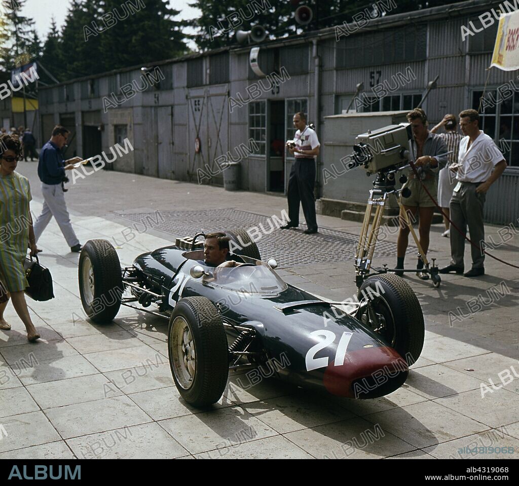 Lola Coventry Climax, Chris Amon being filmed 1963 German grand Prix.