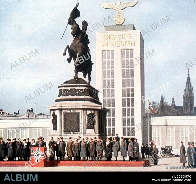 2. Weltkrieg. Eröffnung der Wehrmachtsausstellung. "Der Sieg im Westen" durch Generalfeldmarschall Wilhelm List, auf dem Heldenplatz in Wien.- Foto, um Winter 1940.