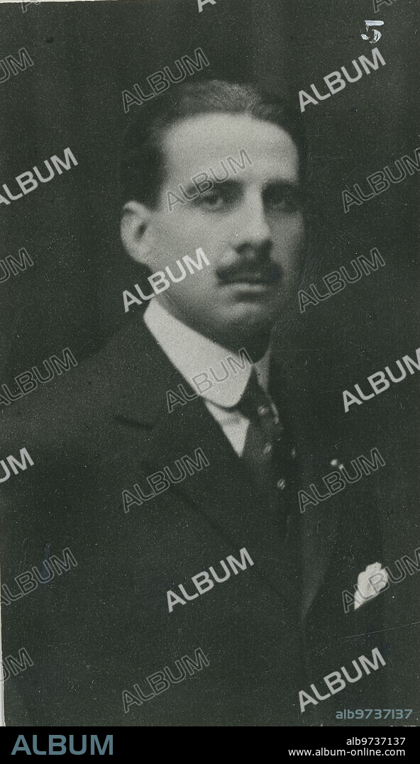 1920. Alfonso Rodríguez Santamaría, periodista. Subdirector de ABC, fue asesinado al comienzo de la Guerra Civil tras pasar por la checa del Círculo de Bellas Artes.