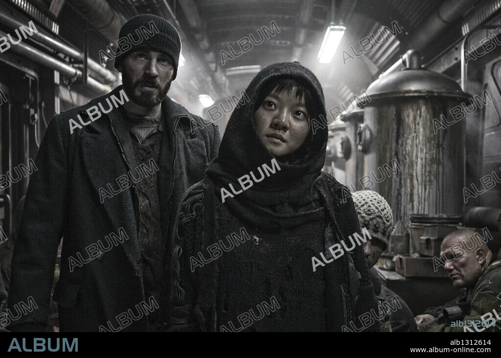 AH-SUNG KO y CHRIS EVANS en ROMPENIEVES, 2013 (SNOWPIERCER), dirigida por JOON-HO BONG. Copyright MOHO FILMS.