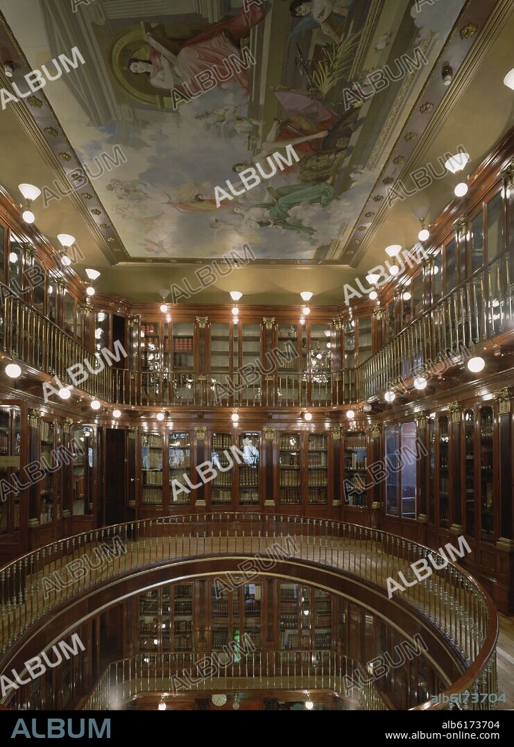 VISTA DE LA BIBLIOTECA DESDE EL SEGUNDO PISO CON EL TECHO PINTADO AL OLEO POR GAMONEDA - 1898.