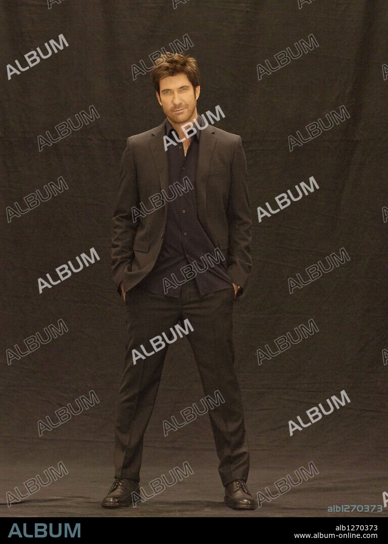 DYLAN McDERMOTT in DARK BLUE, 2009, directed by DANNY CANNON. Copyright TNT ORIGINALS/Turner Network Television (TNT)/Warner Horizon.