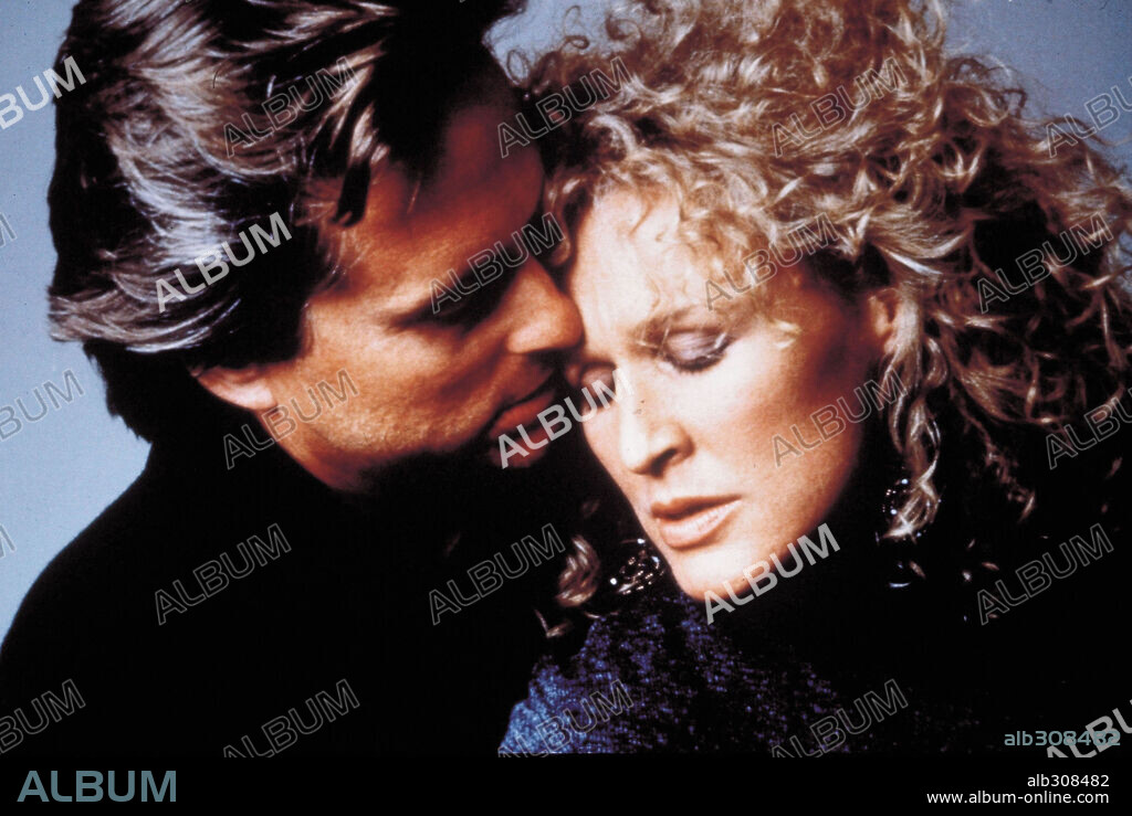 GLENN CLOSE et MICHAEL DOUGLAS dans FATAL ATTRACTION, 1987, réalisé par ADRIAN LYNE. Copyright PARAMOUNT PICTURES.