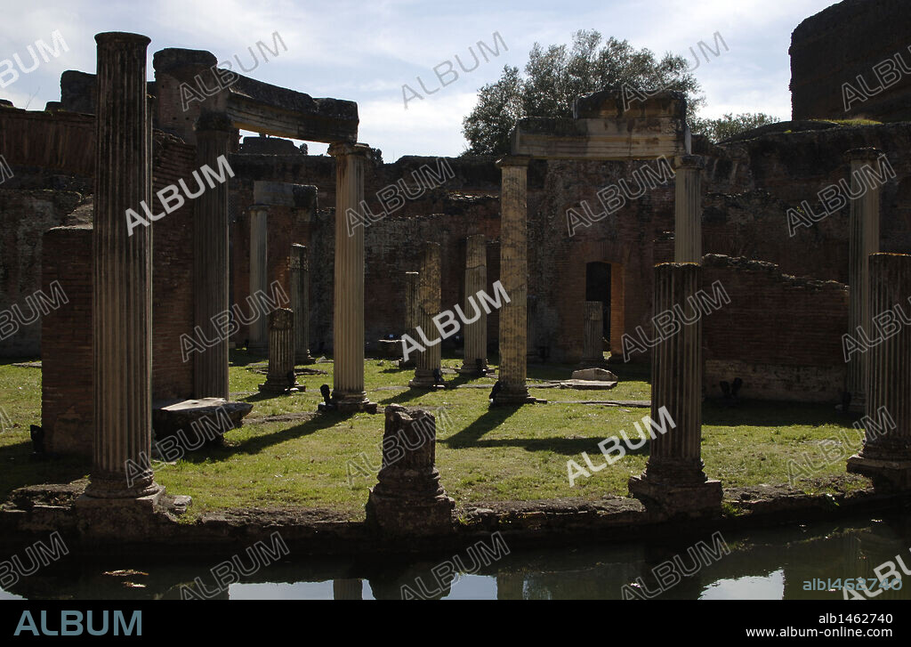 Italy. Hadrian's Villa. Imperial Villa built by Emperor Hadrian (76-138). 2nd century. Maritime Theatre. Tivoli.
