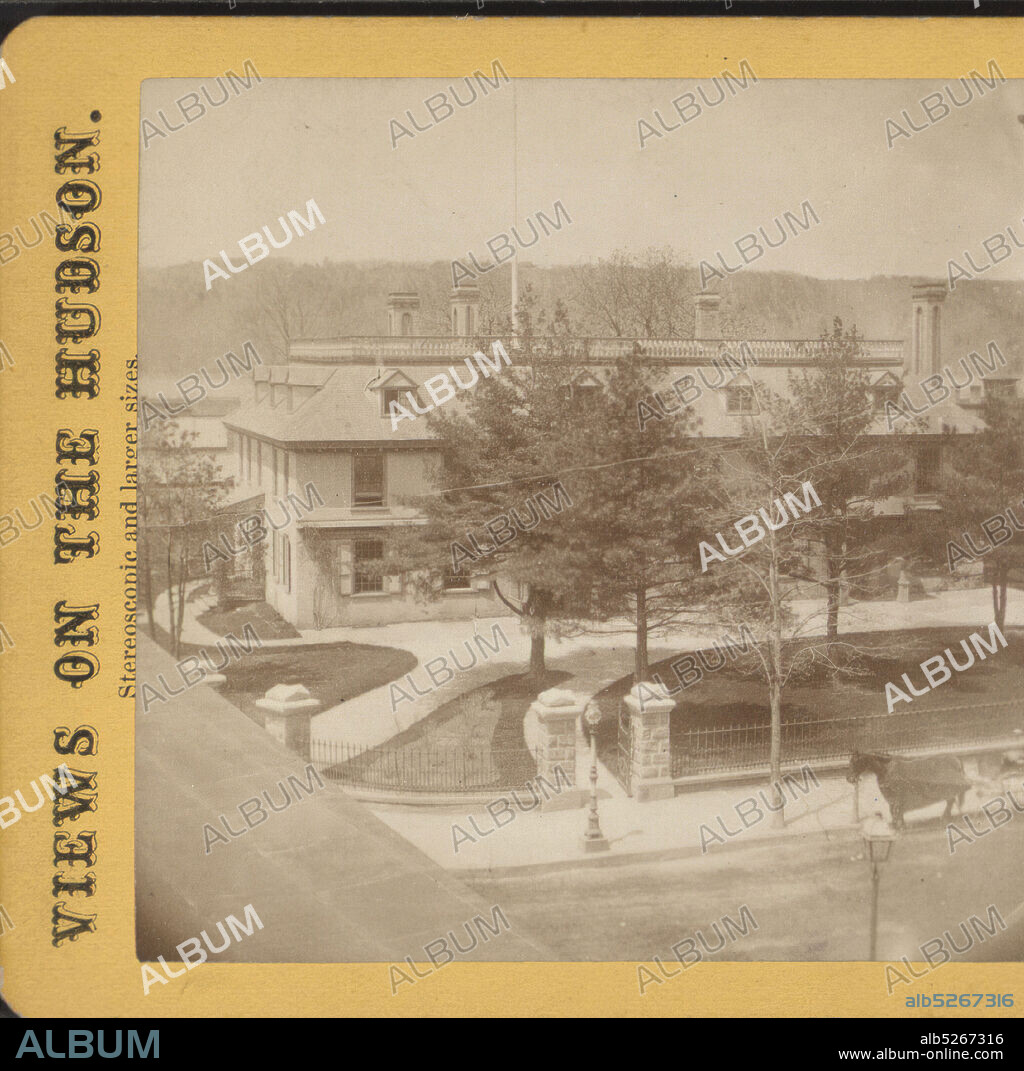 Philipse Manor House, Yonkers, N.Y. about 1870., Wyer, Henry Sherman (1847-1920), Philipse, Frederick, 1626-1702, Manors, Homes and haunts, New York (State), Westchester County (N.Y.), Yonkers (N.Y.), Philipse Manor Hall State Historic Site (Yonkers, N.Y.).