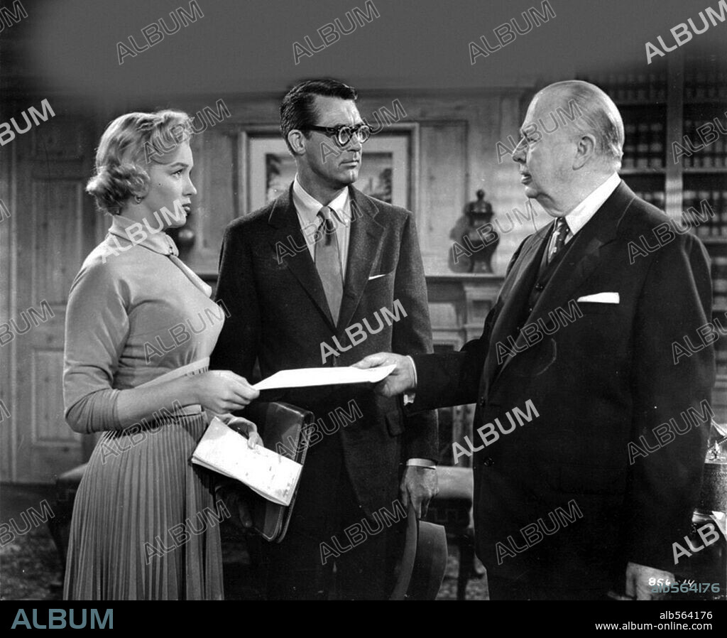 NORMA JEAN BAKER, Cary Grant y CHARLES COBURN. CARY GRANT, CHARLES COBURN y MARILYN MONROE en ME SIENTO REJUVENECER, 1952 (MONKEY BUSINESS), dirigida por HOWARD HAWKS. Copyright 20TH CENTURY FOX.