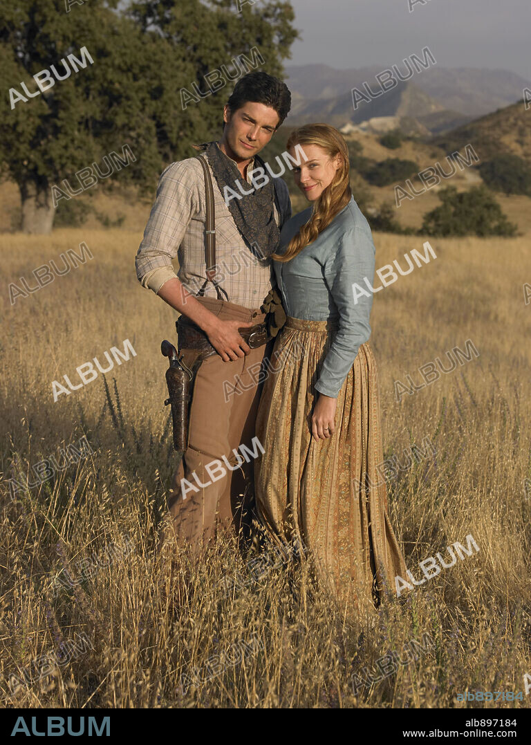 ERIN COTTRELL and LOGAN BARTHOLOMEW in LOVE'S ABIDING JOY, 2006, directed by MICHAEL LANDON JR.. Copyright HALLMARK / TRUEBLOOD, JAMIE.