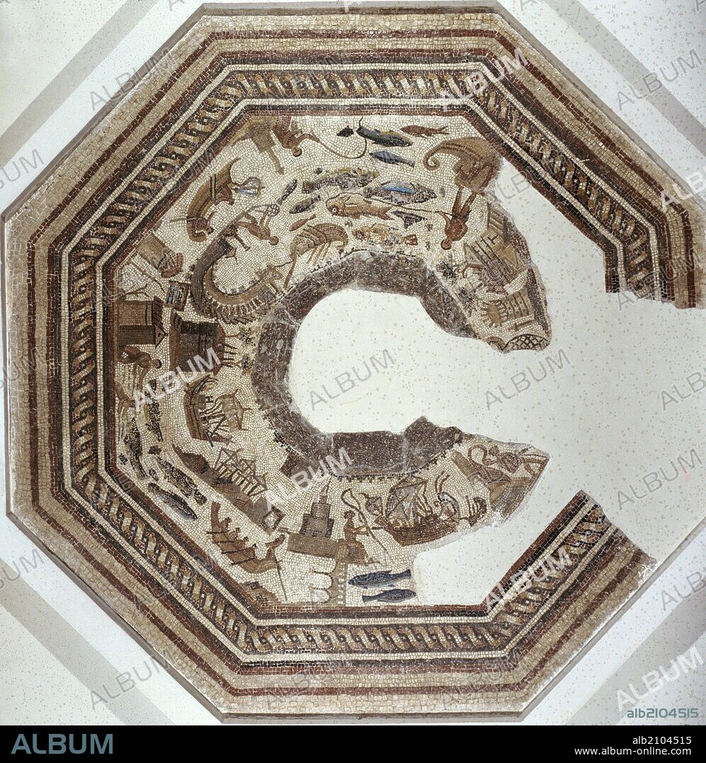 MOSAICO OCTOGONAL DE LA VILLA ROMANA DE LA VEGA BAJA (TOLEDO), REPRESENTANDO UN PUERTO ROMANO Y ESCENAS MARITIMAS (HACIA 300 D.C.). EN EL MUSEO DE SANTA CRUZ.