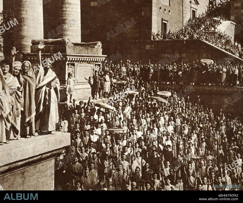 Photographie du film Scipion l'Africain realise en 1937, publiee dans Vu du 03/03/1937. Credit : Collection KHARBINE-TAPABOR.