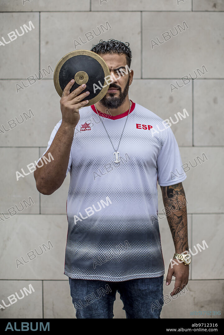 Valencia, 10/13/2016. Interview with Kim López, gold medalist in discus throwing at the Rio de Janeiro Olympic Games. Photo: Mikel Ponce ARCHDC.