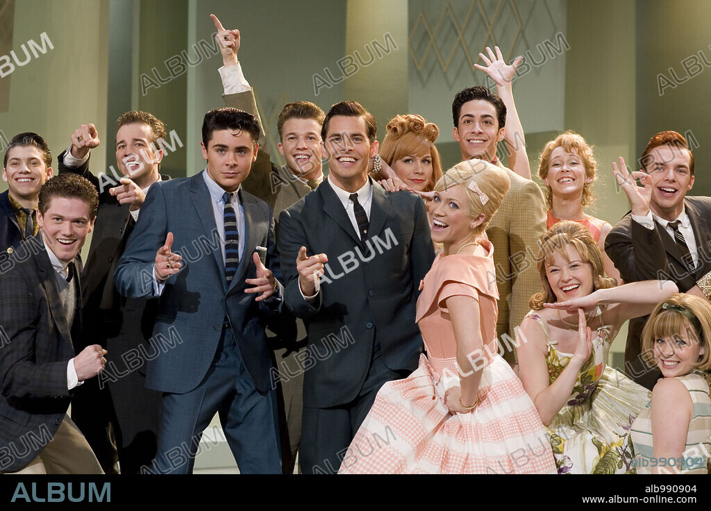 BRITTANY SNOW, JAMES MARSDEN and ZAC EFRON in HAIRSPRAY, 2007, directed by ADAM SHANKMAN. Copyright GABRIEL SIMON PRODUCTION SERVICES/STORYLINE ENTERTAINMENT/ / JAMES, DAVID.