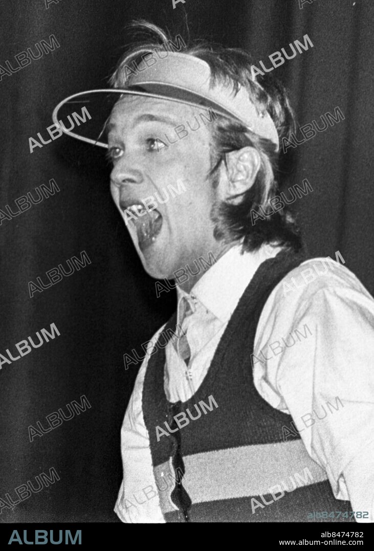 STOCKHOLM 1978-03-01. Musikern och artisten Björn Skifs uppträder i sin krogshow på Hamburger Börs i Stockholm 1:a mars 1978.. Foto: Olle Lindeborg / TT / Kod: 190.