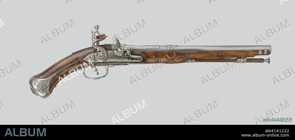 Flintlock Pistol. Italian, Brescia. Date: 1670-1690. Dimensions: L. 48 cm (18 7/8 in.)
Barrel L. 31.7 cm (12 1/2 in.)
Wt. 2 lb. 1 oz.
Caliber .57. Steel and walnut. Origin: Italy.