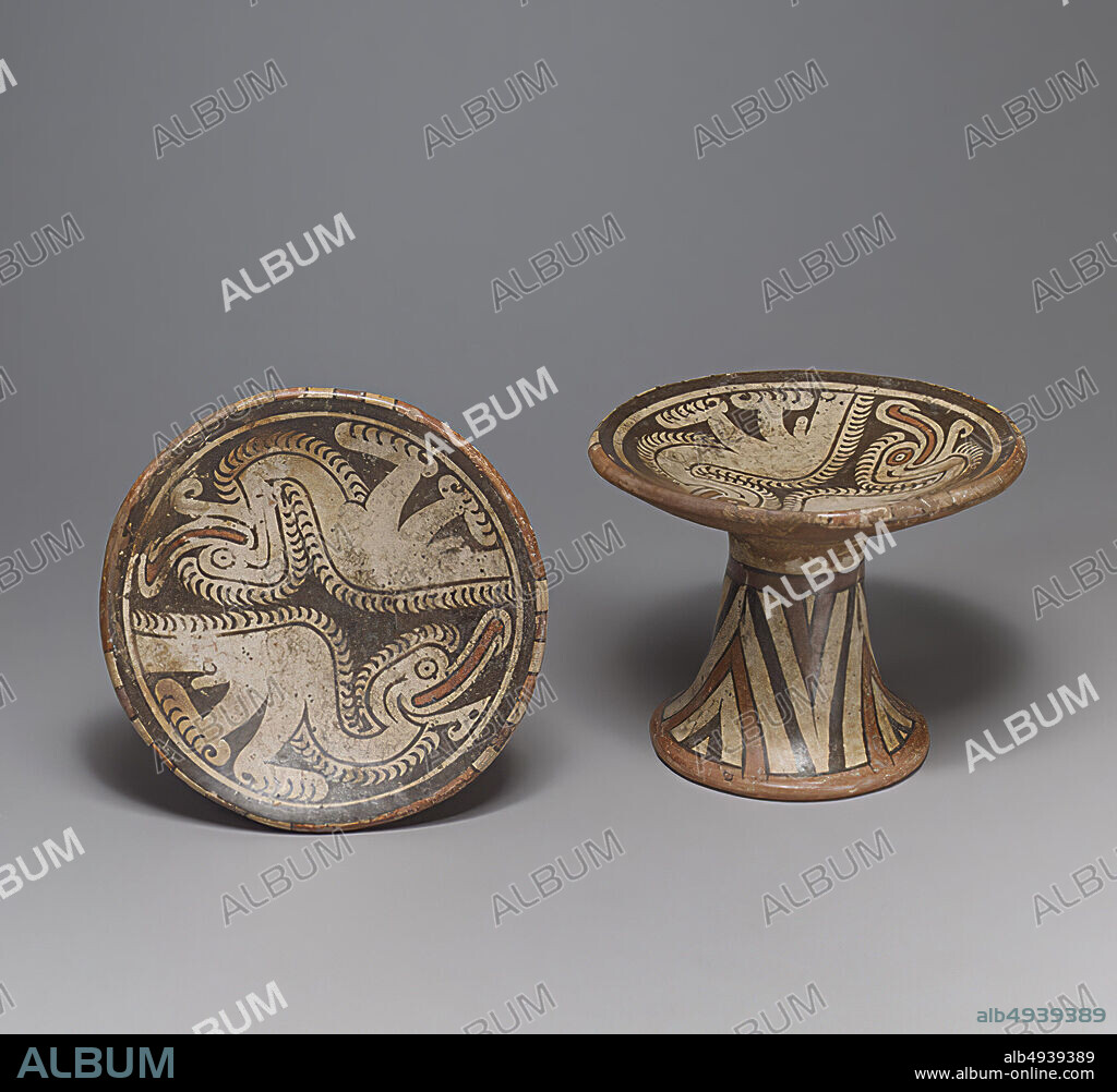 Pedestal Plate, Conte or Coclé (Macaracas), 5th8th century, Panama, Cocle Province, Rio Parita region, Conte or Coclé (Macaracas), Ceramic, H. 4 1/2 × Diam. 6 in. (11.4 × 15.2 cm), Ceramics-Containers.