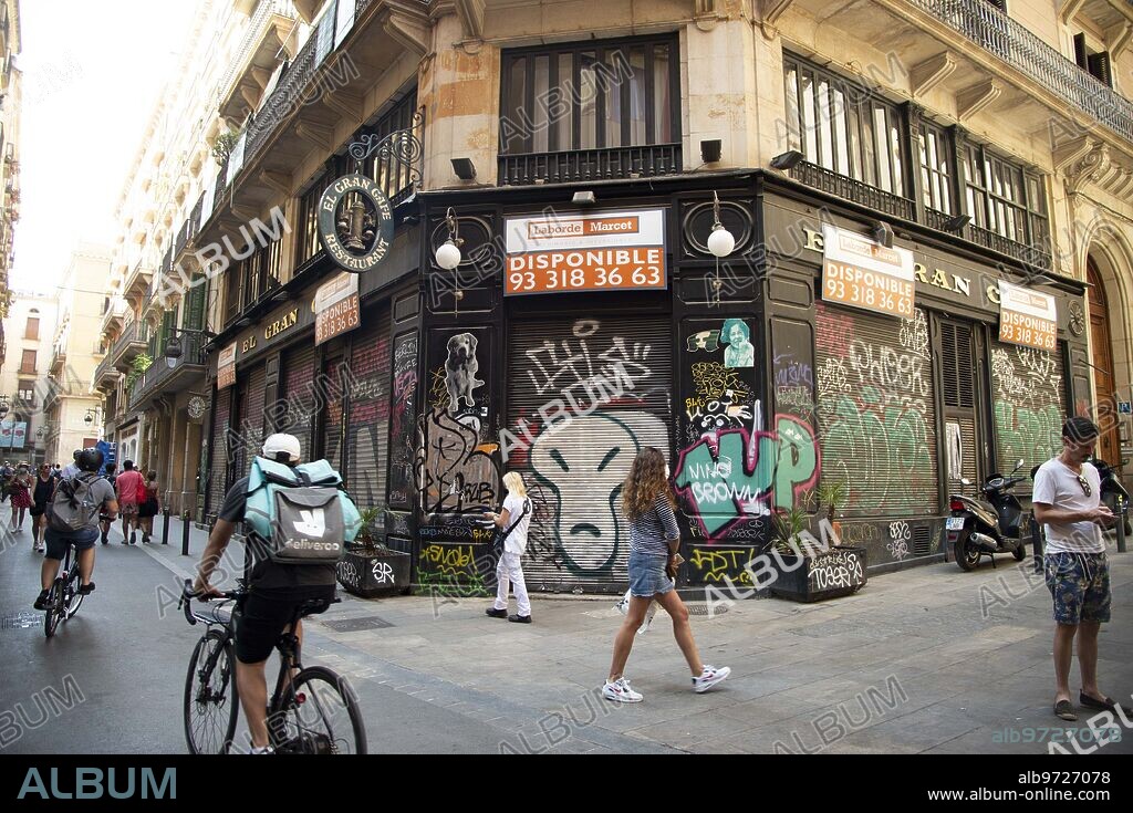 Barcelona, 07/22/2021. The legendary restaurant EL Gran Café on Aviñón Street, closed due to the pandemic. Photo: Inés Baucells. ARCHDC.