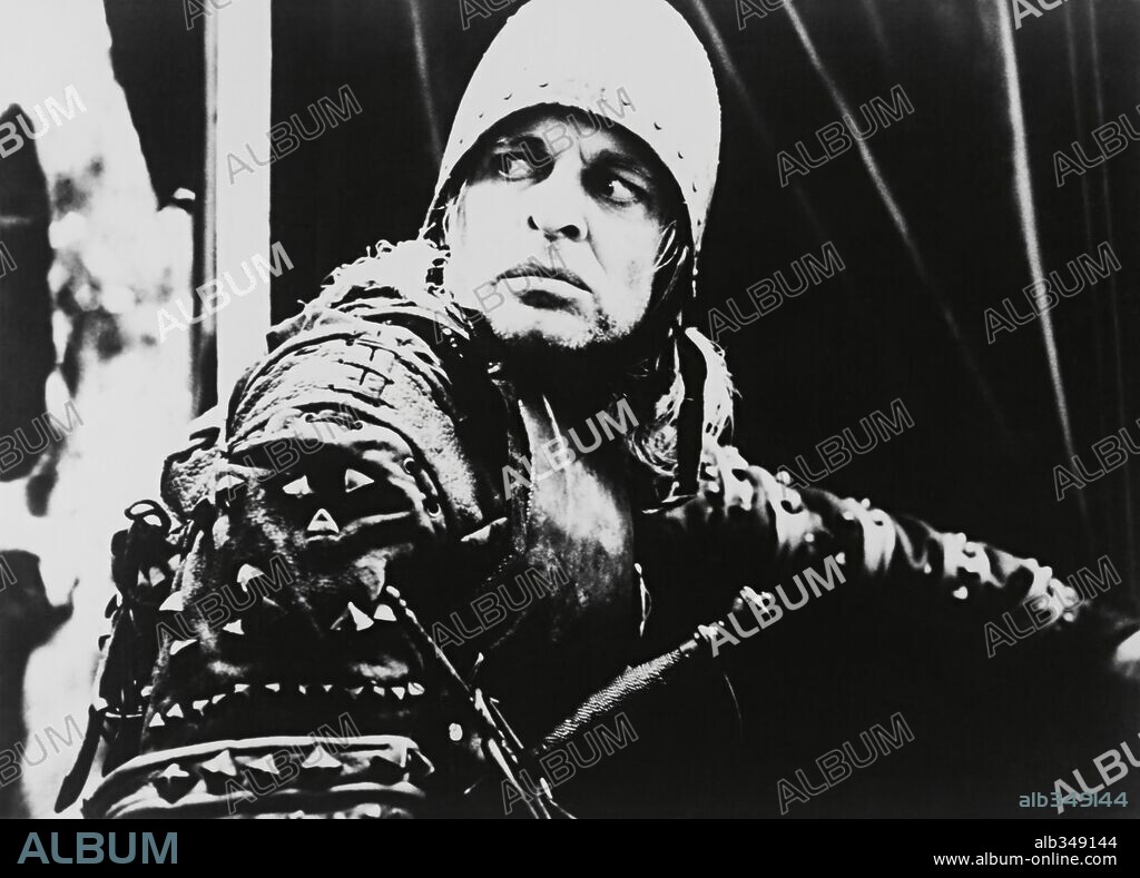 KLAUS KINSKI in AGUIRRE, DER ZORN GOTTES, 1972, unter der Regie von WERNER HERZOG. Copyright WERNER HERZOG FILMPRODUKTION.