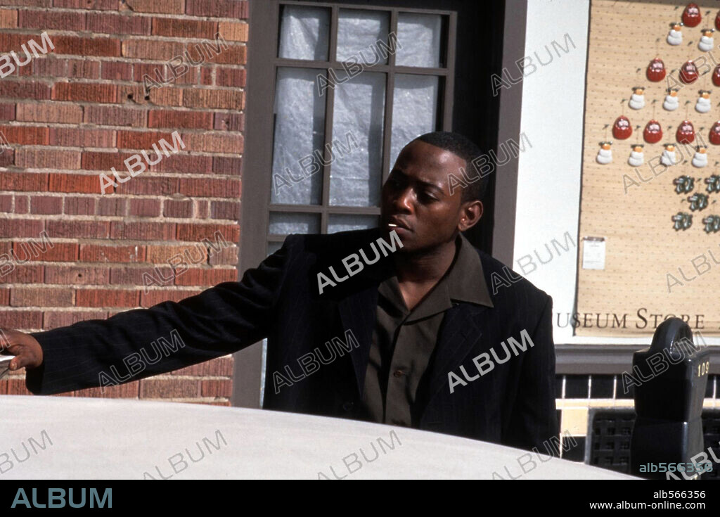 OMAR EPPS in BROTHER, 2000, directed by TAKESHI KITANO. Copyright NEW WORLD INTERNATIONAL.