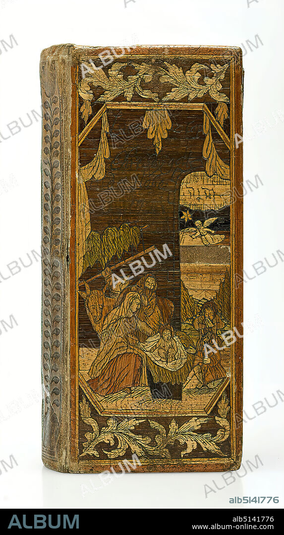 Schwiegerau, Carl Hinrich Hering, Heinrich Becker, Rostocker Gesangbuch mit Strohmosaik-Beinband, Papier, Stroh, Marketerie, Gesamt: Height: 13,6 cm; Breite: 5,6 cm, Books (Gemeinwesen/Staat/Kirche), Anbetung des Christuskindes, Kreuzigung, Under the title Geistreiches Gesang-Büchlein, in which several hundred so woll old as new spiritual songs for the service of God-given Hertzen brought together and published by Henr. Becker published the hymn book in Rostock in 1710 in the Rahts Buchdruckerei Schwiegerau. The copy of the museum is bound in a meticulously produced cover of colored straw mosaic, which was made by Carl Hinrich Hering.
