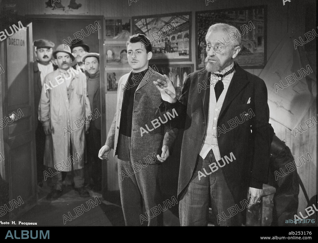 FRANCOIS PERIER in MAN ABOUT TOWN, 1947 (LE SILENCE EST D'OR), directed by RENE CLAIR. Copyright RKO.