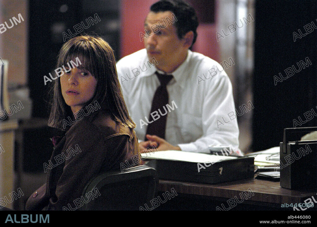MEG RYAN y NICK DAMICI en EN CARNE VIVA, 2003 (IN THE CUT), dirigida por JANE CAMPION. Copyright SCREEN GEMS.