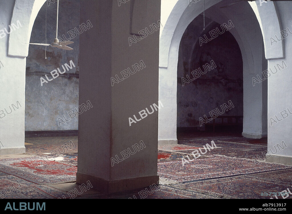 MEZQUITA DE HEBRON DONDE SE ENCUENTRA LA TUMBA DE ABRAHAM - FOTO AÑOS 60.