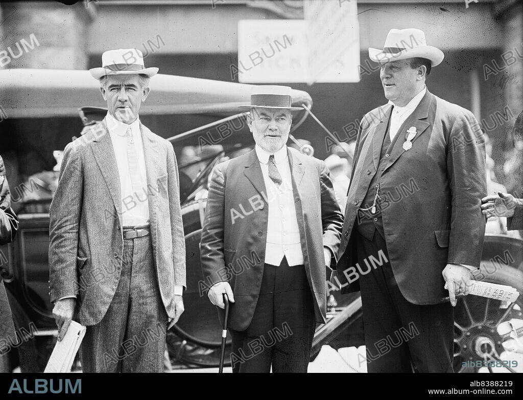 HARRIS & EWING. Democratic National Convention - Senators Hitchcock of Nebraska, O'Gorman of New York, and James of Kentucky, 1912. [Gilbert Monell Hitchcock, James Aloysius O'Gorman and Ollie Murray James].