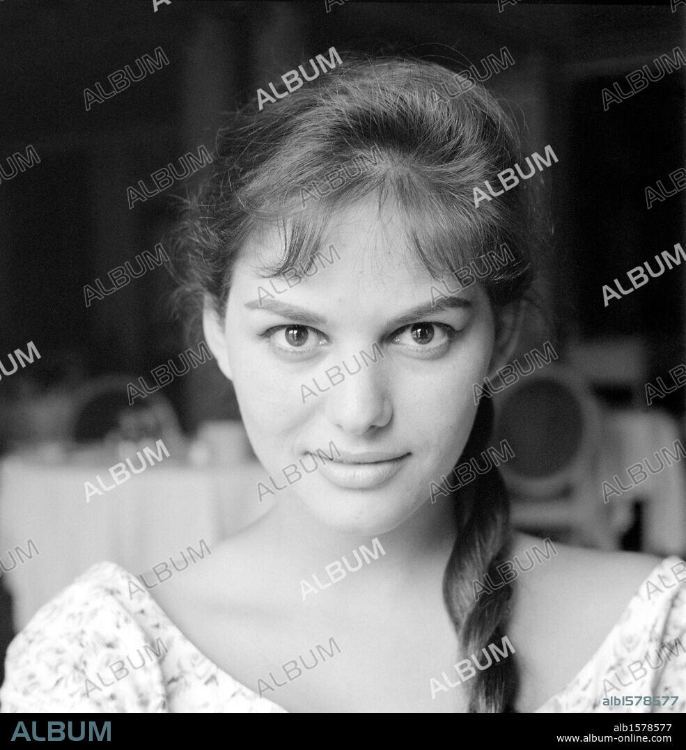 CLAUDIA CARDINALE. 1958