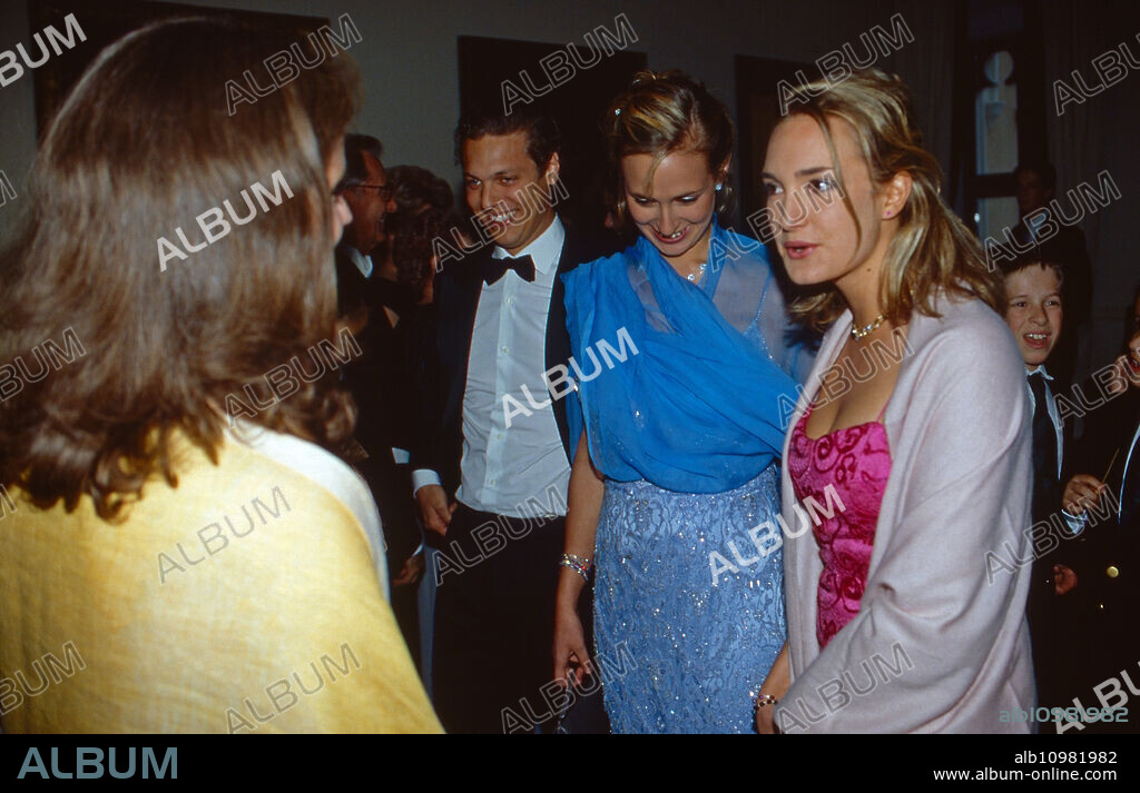 Princesses Elisabeth (center) and Maria Theresia von Thurn und Taxis, Germany 2001.