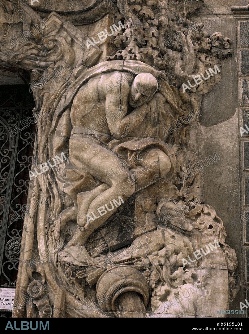 IGNACIO VERGARA (1715-1776). FIGURA ALEGORICA - DETALLE DE LA PORTADA DEL PALACIO DEL MARQUES DE DOS AGUAS - SIGLO XVIII - FOTO AÑOS 60.