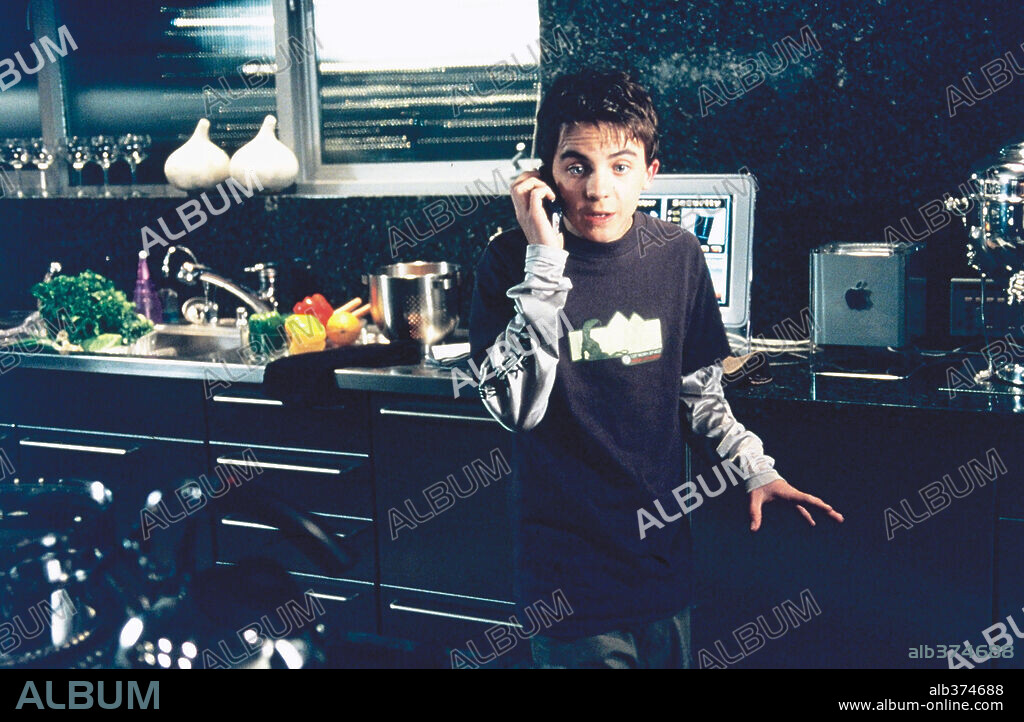 FRANKIE MUNIZ en GORDO MENTIROSO, 2002 (BIG FAT LIAR), dirigida por SHAWN LEVY. Copyright TOLLIN/ROBBINS PRODUCTIONS/MEDIASTREAM FILM / URDANK, SAM.