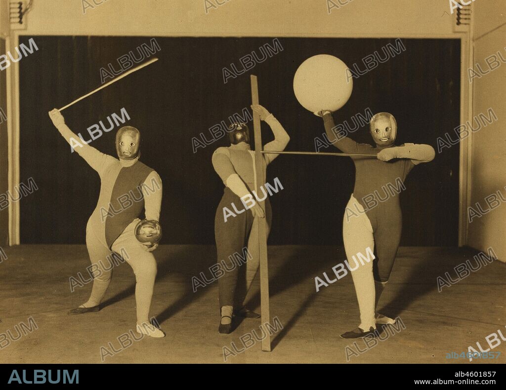 ERICH CONSEMüLLER. Bauhaus Stage: Shape Dance (dancers: Oskar Schlemmer, Werner Siedhoff, Walter Kaminsky).