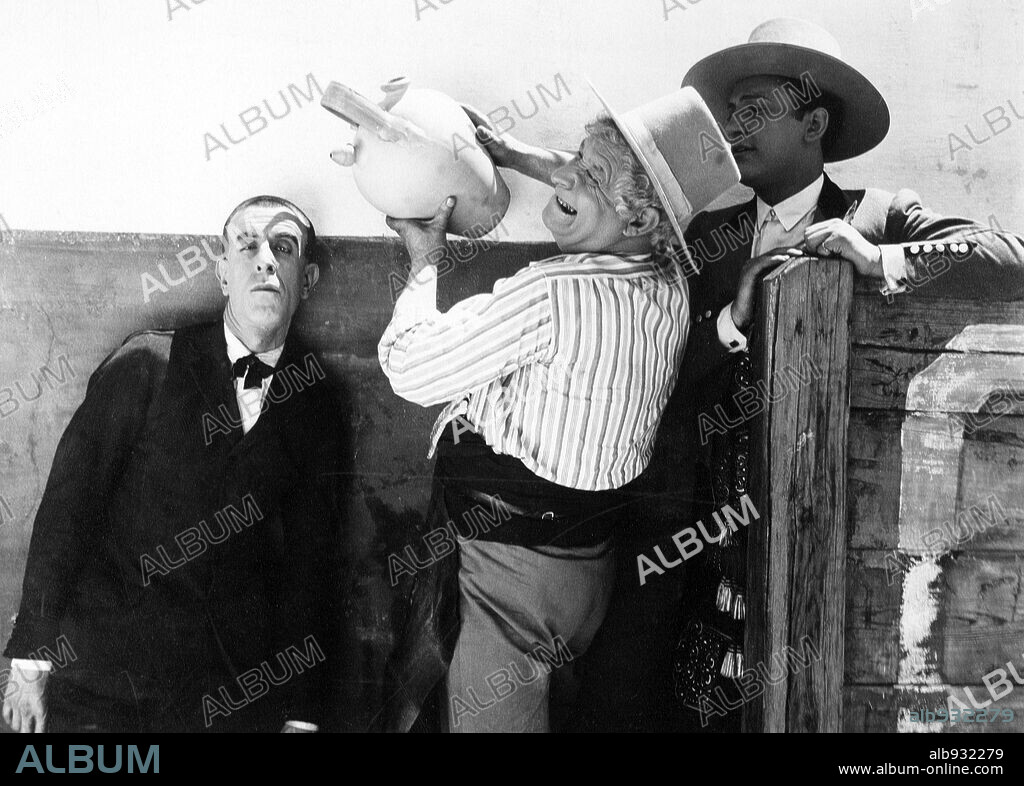 CARCELERAS, 1932, dirigida por JOSE BUCHS. Copyright EXCLUSIVAS DIANA.