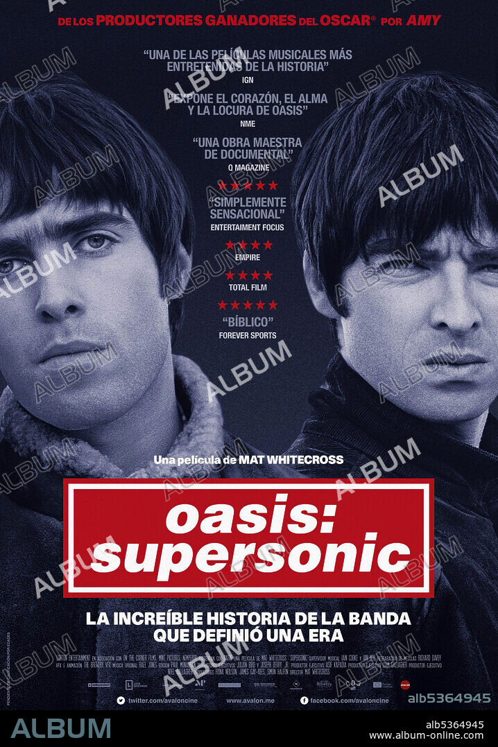 LIAM GALLAGHER, NOEL GALLAGHER y OASIS en OASIS: SUPERSONIC, 2016 (SUPERSONIC), dirigida por MAT WHITECROSS. Copyright On The Corner Films.