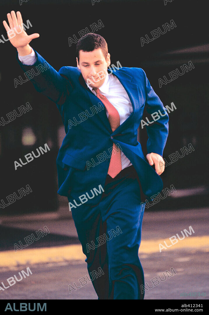 ADAM SANDLER in PUNCH-DRUNK LOVE, 2002, directed by PAUL THOMAS ANDERSON. Copyright NEW LINE CINEMA / BIRMELIN, BRUCE.