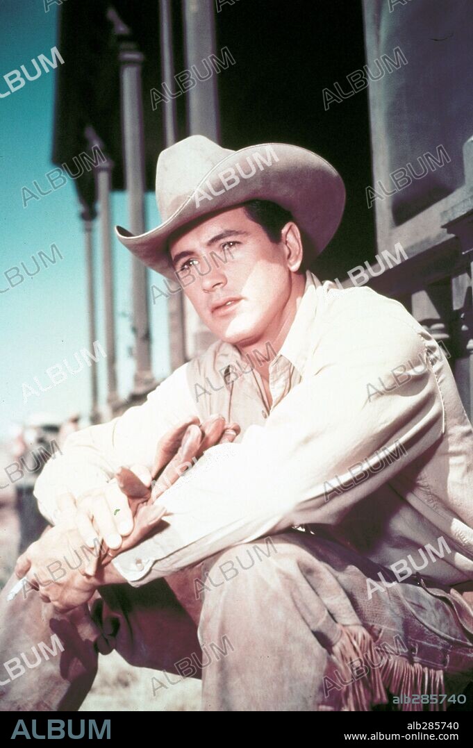 ROCK HUDSON dans GIANT, 1956, réalisé par GEORGE STEVENS. Copyright WARNER BROTHERS.