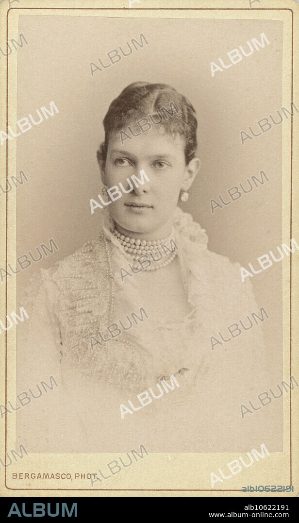 Grand Duchess Marie Paulovna (formerly Princess Marie of Mecklenburg-Schwerin, head-and-shoulders portrait, facing left, between 1870 and 1880.