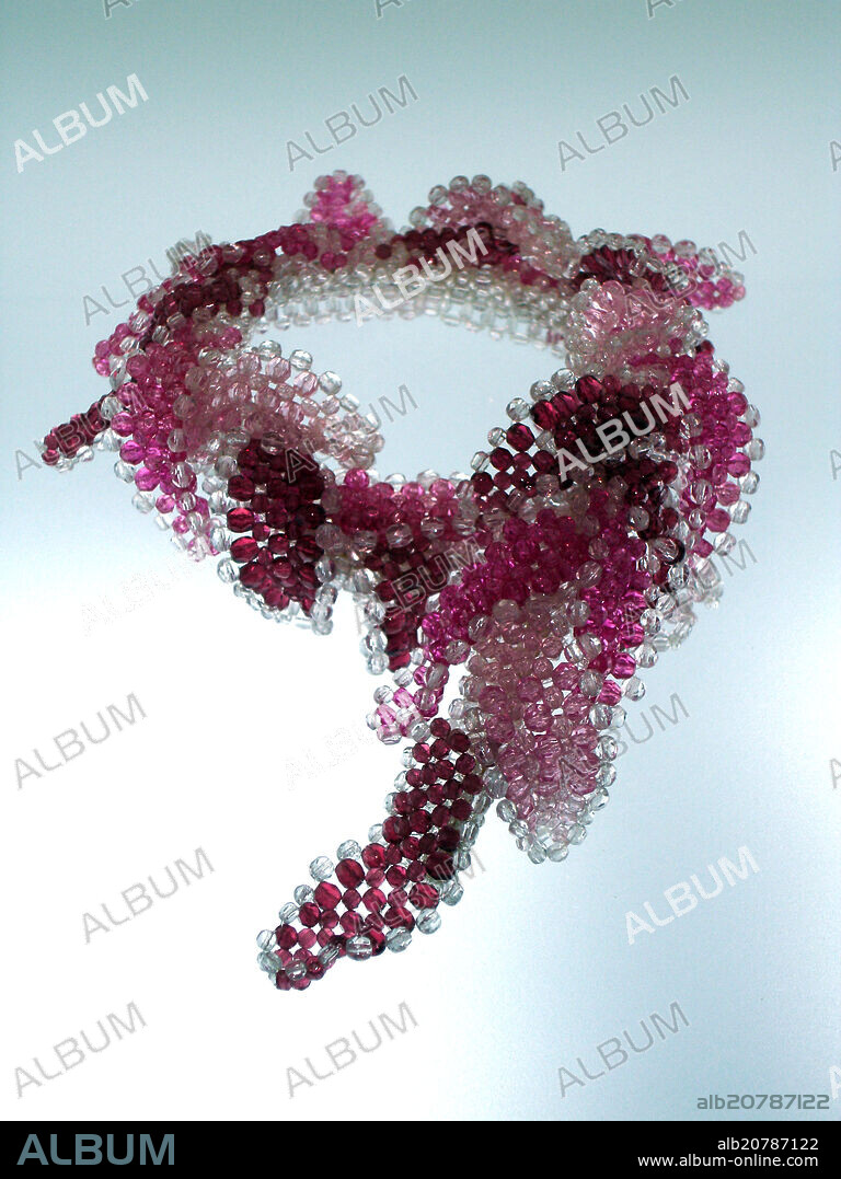 COLLAR PROCEDENTE DE ITALIA - 1940 -BISUTERIA - DISEÑO DE COPPOLA Y TOPPO.