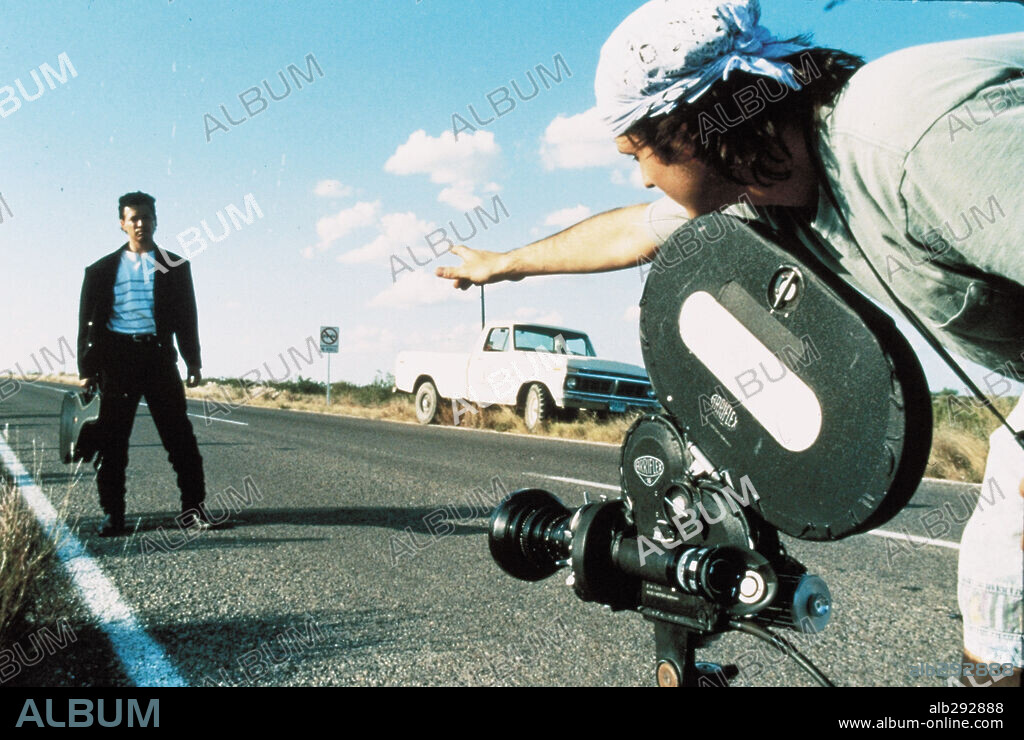CARLOS GALLARDO und ROBERT RODRIGUEZ in EL MARIACHI, 1992, unter der Regie von ROBERT RODRIGUEZ. Copyright LOS HOOLIGANS/COLUMBIA.