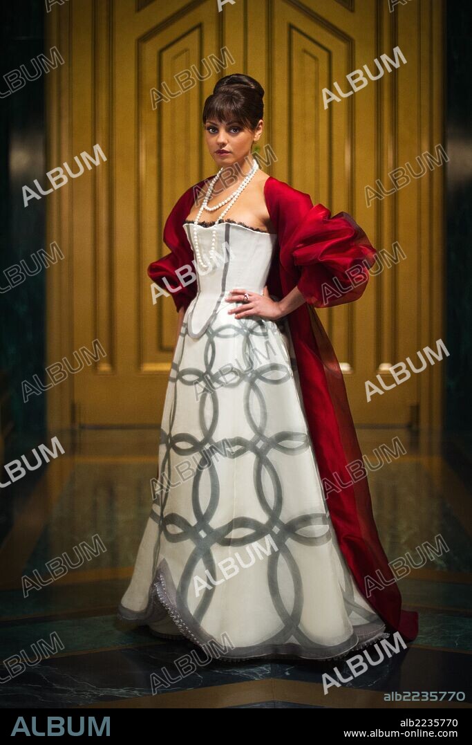 MILA KUNIS in OZ THE GREAT AND POWERFUL, 2013, directed by SAM RAIMI. Copyright ROTH FILMS/ WALT DISNEY PICTURES.
