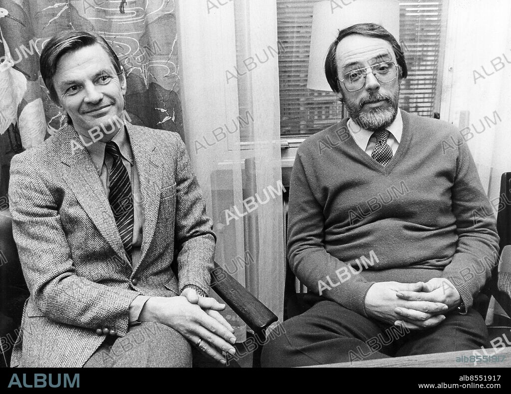 STOCKHOLM 1983-02-28. Conrad Öberg (tv) och Ingemar Arbro, ägare till restaurang Fontainebleau som utsattes för ett bombattentat nyårsaftonen 1982, har försatts på fri fot. Foto: Folke Hellberg / DN / TT / Kod: 23. ** SvD OUT**.