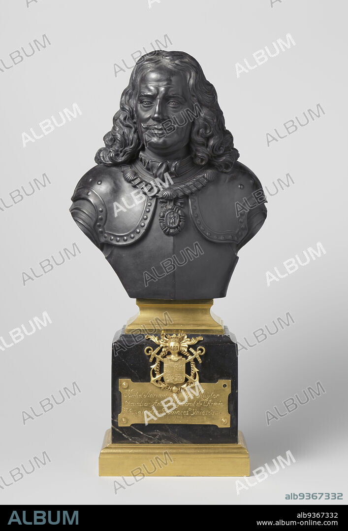Bust of Michiel de Ruyter (1607-1676), Bust of Michiel de Ruyter (1607-1676), Bust of Michiel Adriaansz. de Ruyter of black English earthenware, so-called Black Basalt. The bust has a square pedestal of black marble with an ormolu plinth and ditto top. On the front of the base is a cast, ormolu plaque, surmounted by the helmeted coat of arms of De Ruyter. The text on the plaque reads: Michel Adriantsz De Ruijter Chevalier Admiral Général de l'Armée Navale des Provinces Unies &C. On the reverse of the bust blind embossed: DE RUYTER and the mark: Wedgwood., maker: anonymous, England, c. 1780 - c. 1795, marble (rock), casting, height 53.0 cm × width 25.0 cm × depth 11.3 cm.