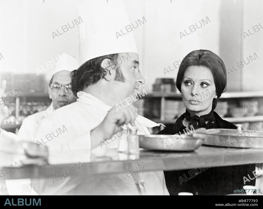 SOPHIA LOREN en ANGELA, 1978, dirigida por BORIS SAGAL. Copyright WARNER BROS.
