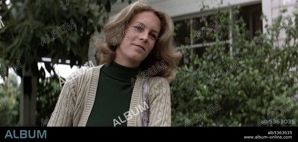 JAMIE LEE CURTIS in HALLOWEEN, 1978, directed by JOHN CARPENTER. Copyright FALCON INTERNATIONAL.