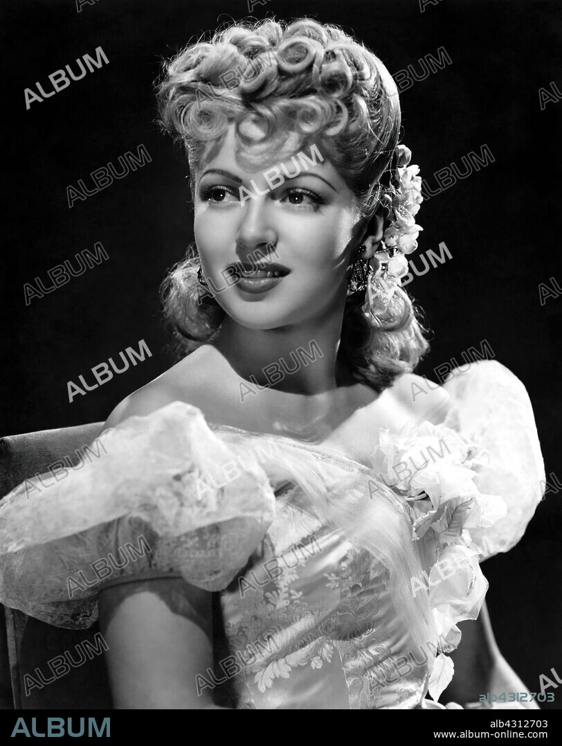 LANA TURNER en EL EXTRAÑO CASO DEL DOCTOR JEKYLL, 1941 (DR. JEKYLL AND MR. HYDE), dirigida por VICTOR FLEMING. Copyright METRO GOLDWYN MAYER.