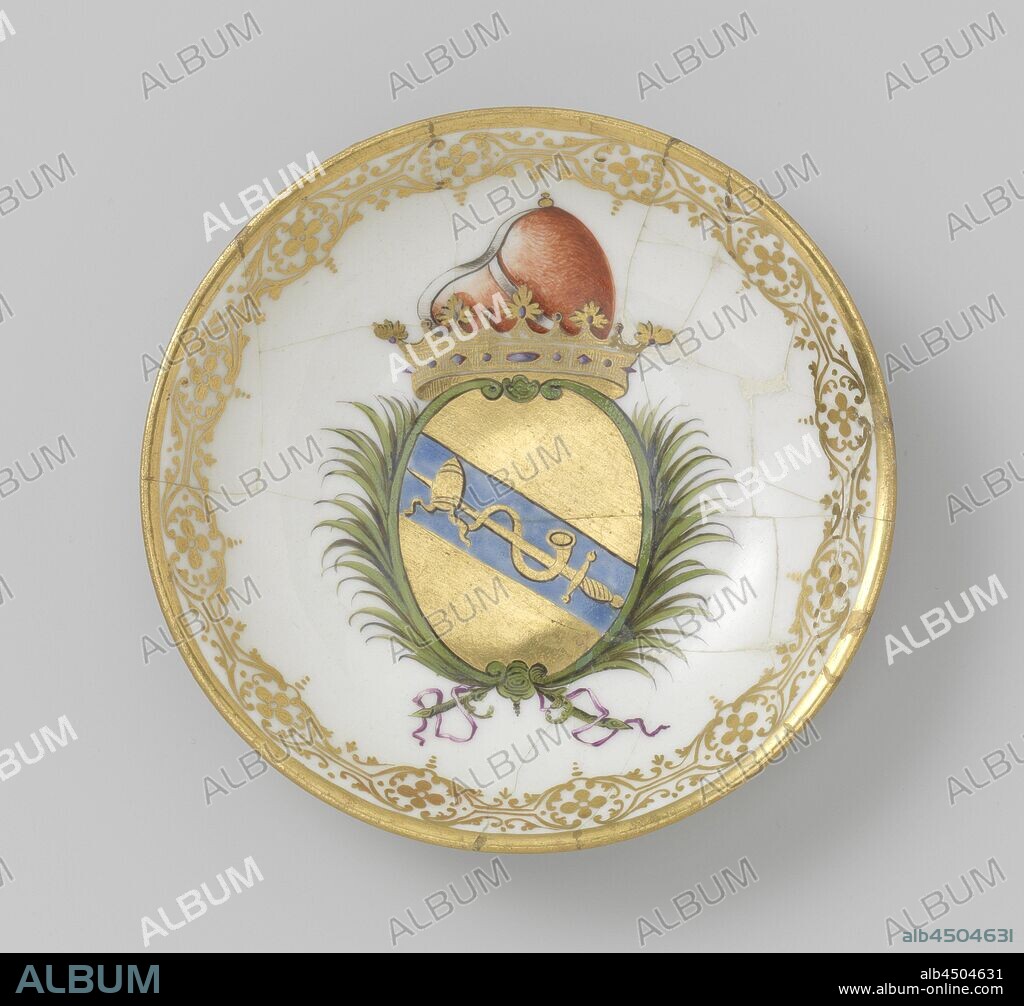 Saucer, multicolored, painted with chinoiseries and the arms of the Venetian family Morosini, Round saucer made of painted porcelain. The dish is painted with Höroldt chinoiseries and the arms of the Venetian family Morosini. The dish is marked., Meissener Porzellan Manufaktur, Meissen, 1731, porcelain (material), h 2.6 cm × d 12.4 cm.