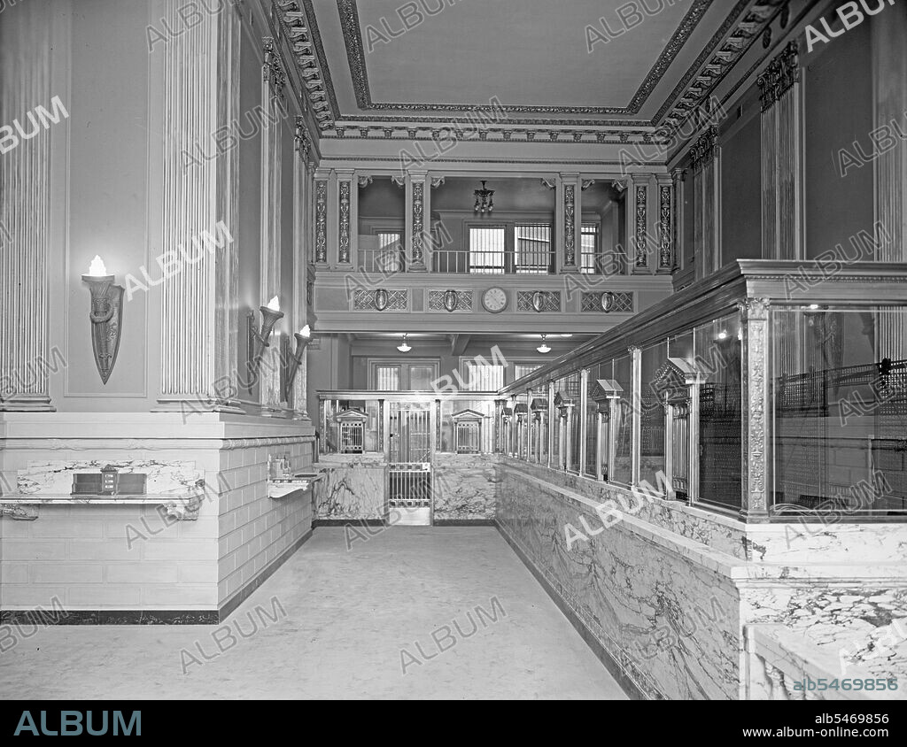 Merchants Bank interior ca. between 1909 and 1940.