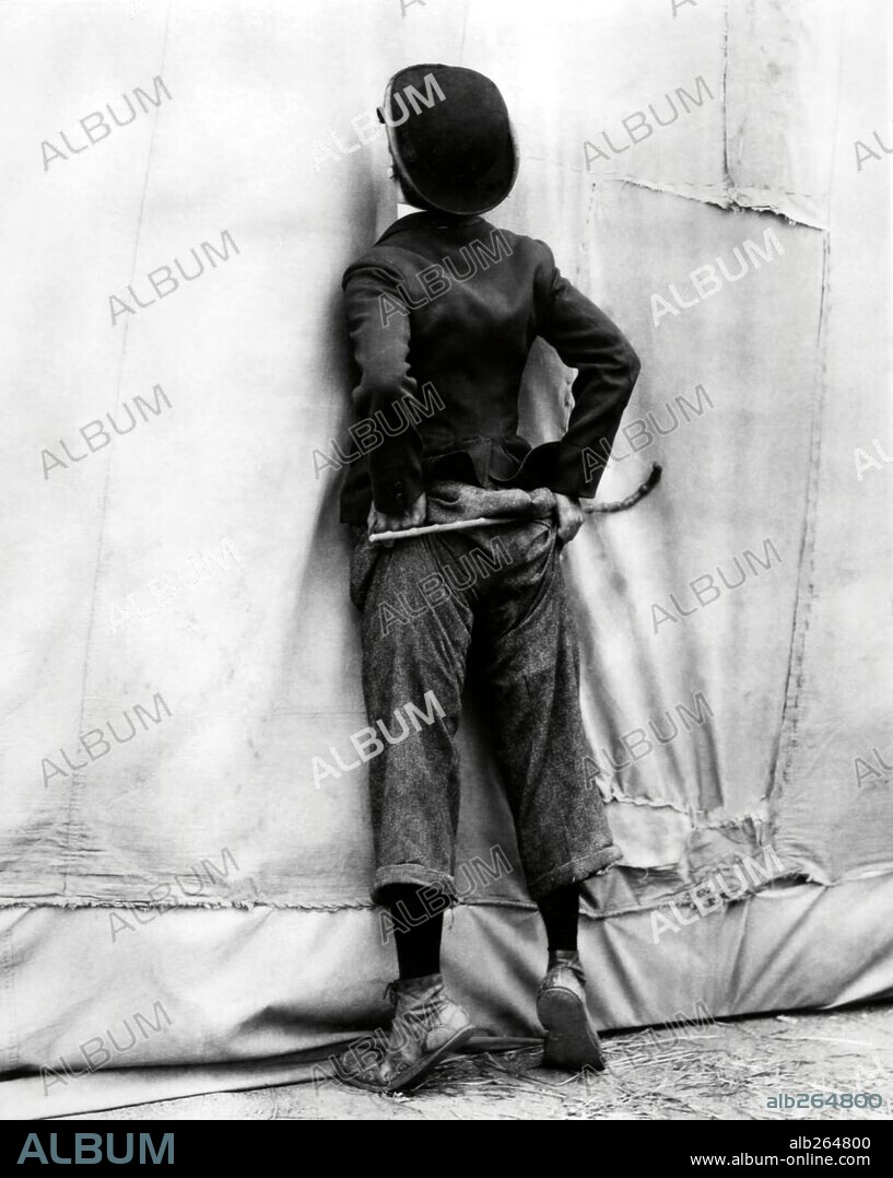 CHARLIE CHAPLIN en EL CIRCO, 1928 (THE CIRCUS), dirigida por CHARLES CHAPLIN. Copyright CHAPLIN/UNITED ARTISTS.