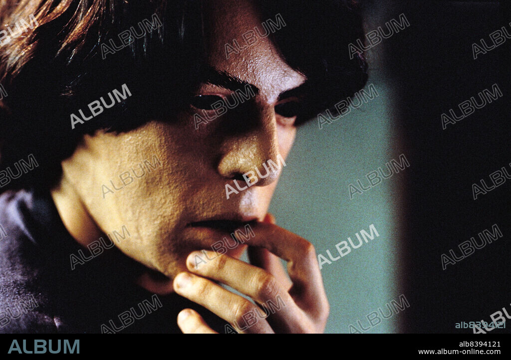 EDUARDO NORIEGA in OPEN YOUR EYES, 1997 (ABRE LOS OJOS), directed by ALEJANDRO AMENABAR. Copyright SOGETEL.
