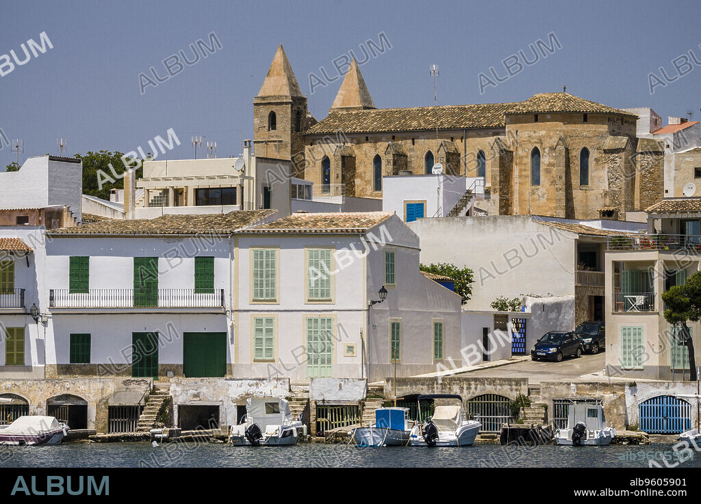 iglesia de la Mare de Deu del Carme en el barrio de Es Riueto, Porto Colom, Felanitx,Mallorca.Islas Baleares. España.