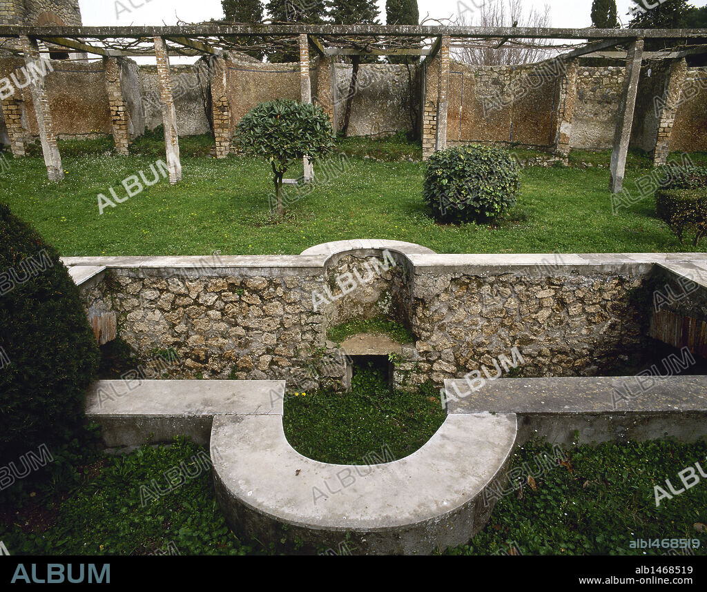 Italy. Pompeii. House of Julia Felix. Garden with pool.